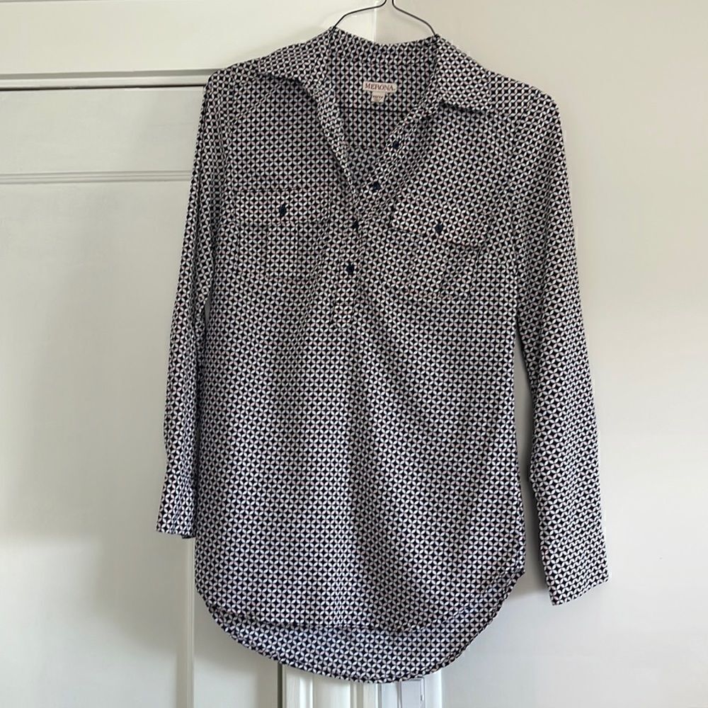 Merona Geo pattern button down blouse XS